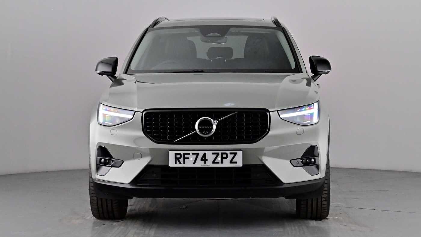Used Volvo XC40 2025 for sale - 77013086: Photo 9