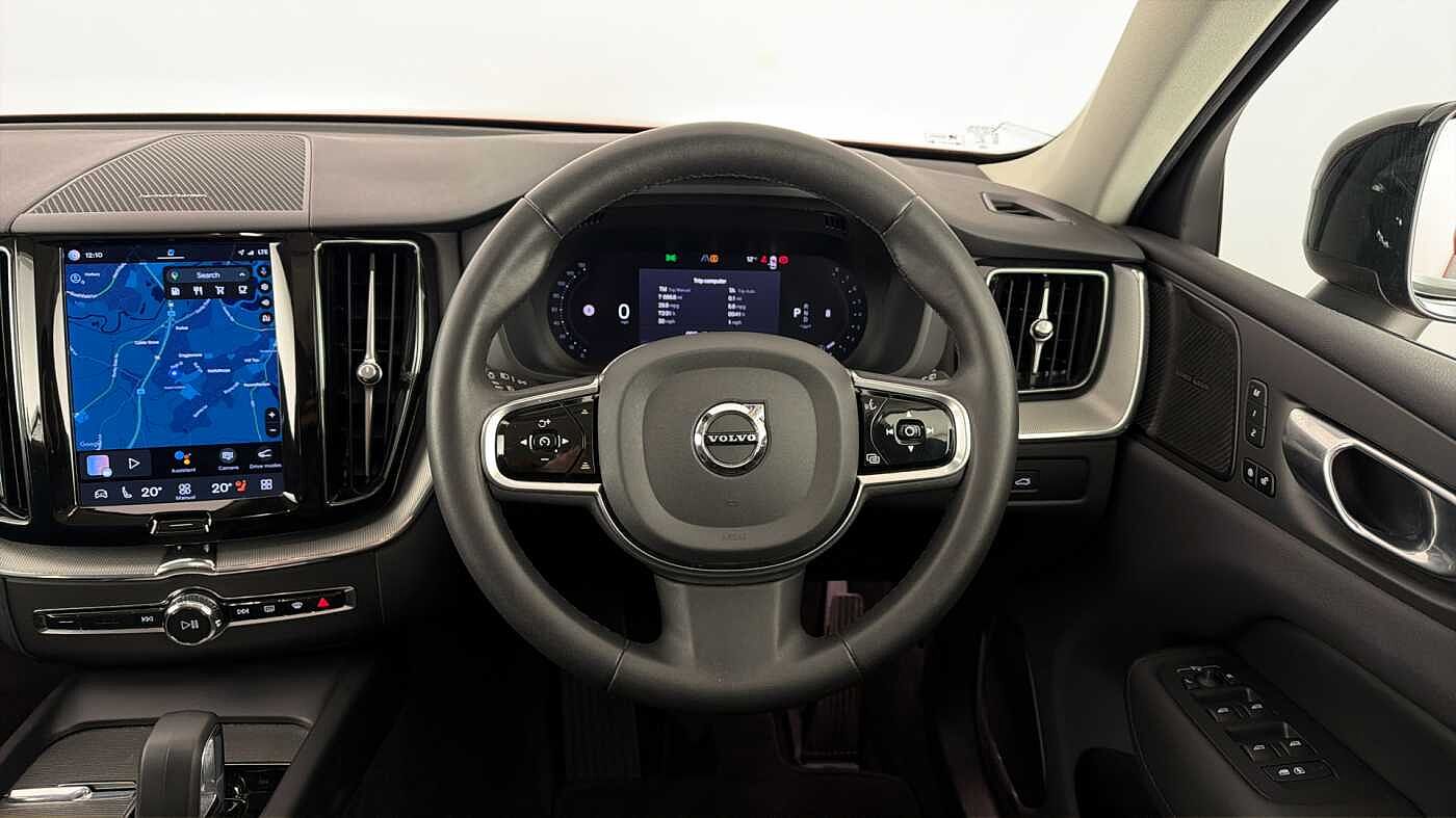 Used Volvo XC60 2023 for sale - 77981162: Photo 10