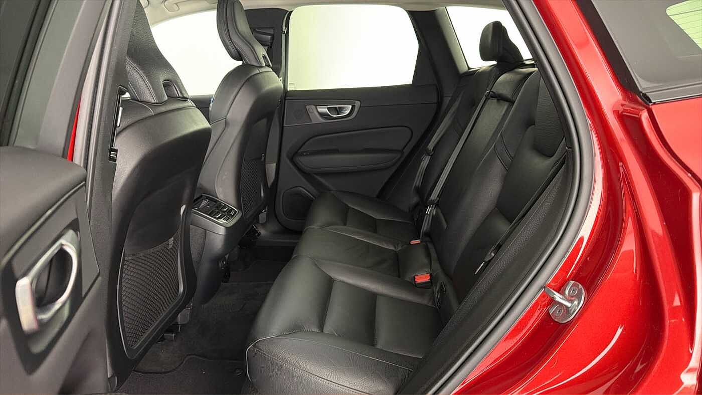 Used Volvo XC60 2023 for sale - 77981162: Photo 12