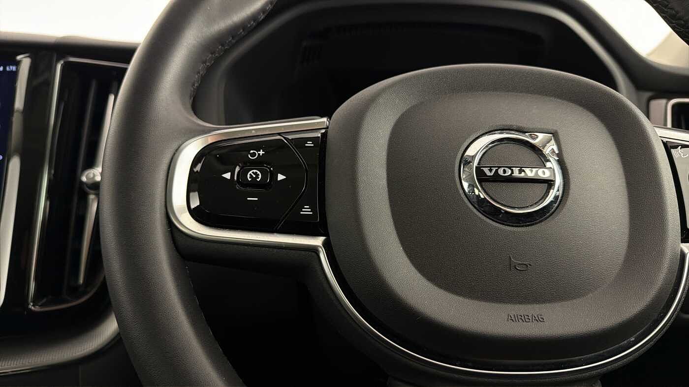 Used Volvo XC60 2023 for sale - 77981162: Photo 17