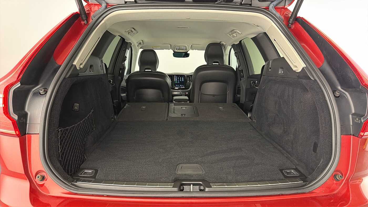 Used Volvo XC60 2023 for sale - 77981162: Photo 31