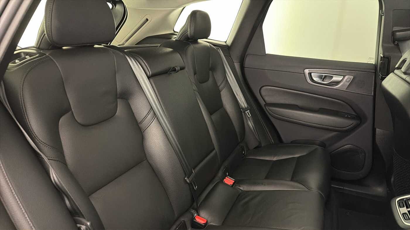 Used Volvo XC60 2023 for sale - 77981162: Photo 33