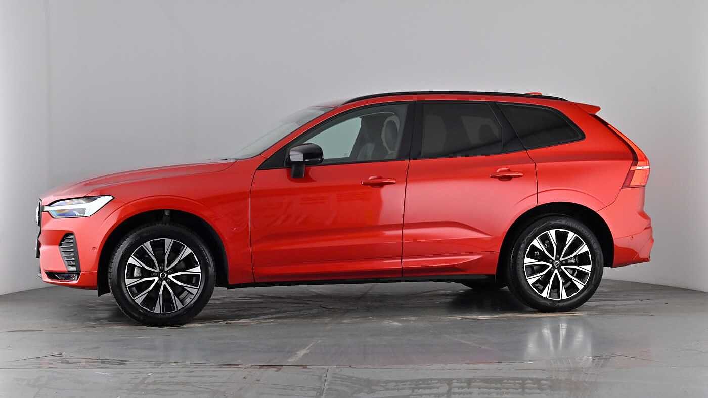 Used Volvo XC60 2023 for sale - 77981162: Photo 54