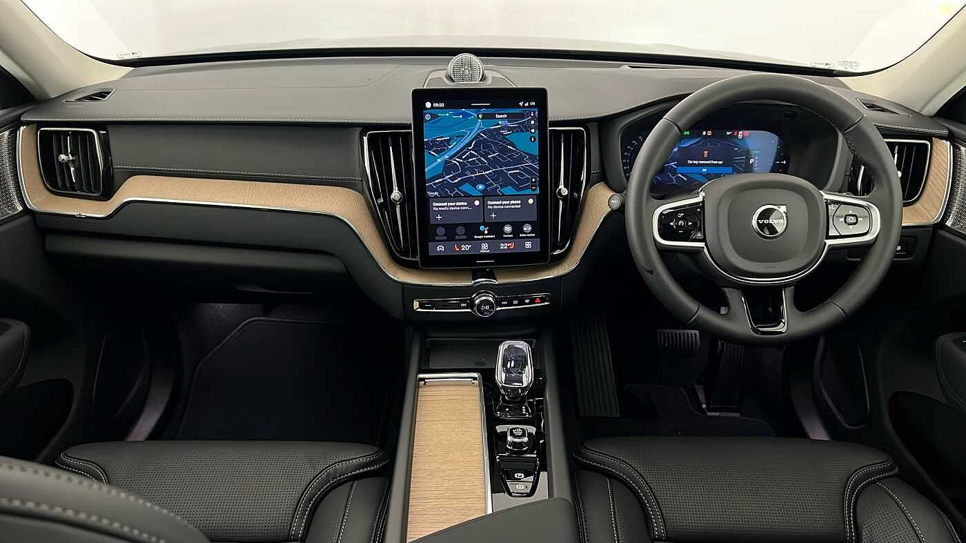 Used Volvo XC60 2025 for sale - 78123202: Photo 11