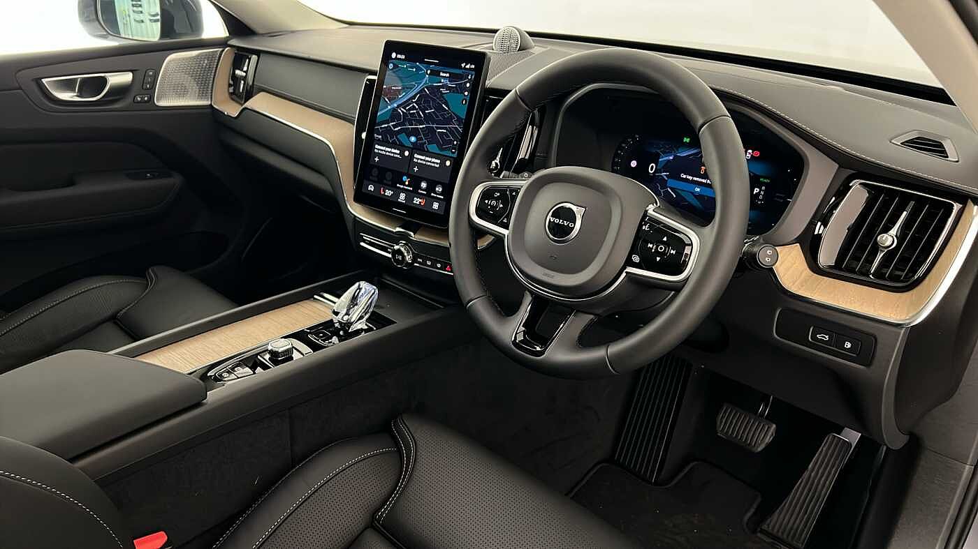 Used Volvo XC60 2025 for sale - 78123202: Photo 16