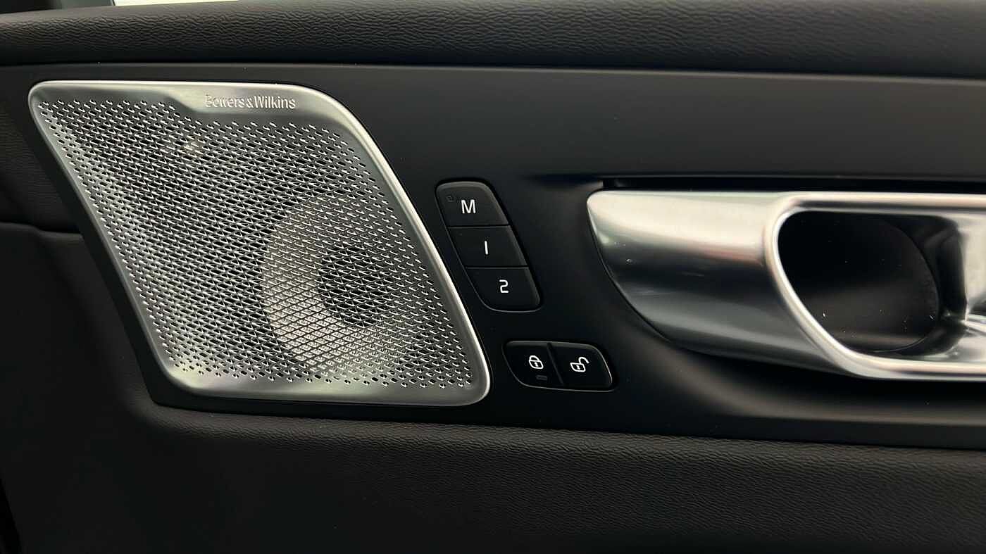 Used Volvo XC60 2025 for sale - 78123202: Photo 34