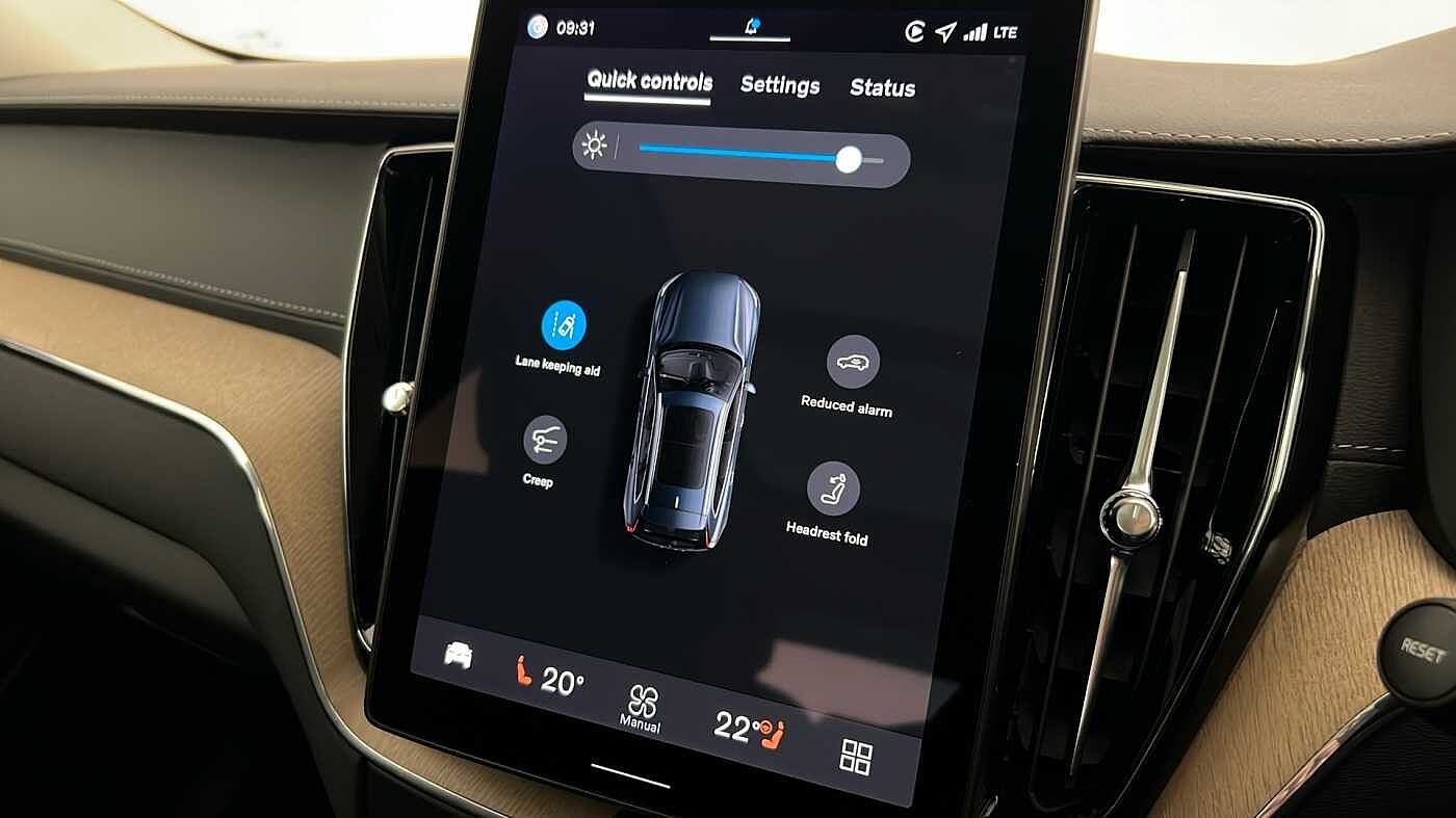 Used Volvo XC60 2025 for sale - 78123202: Photo 45