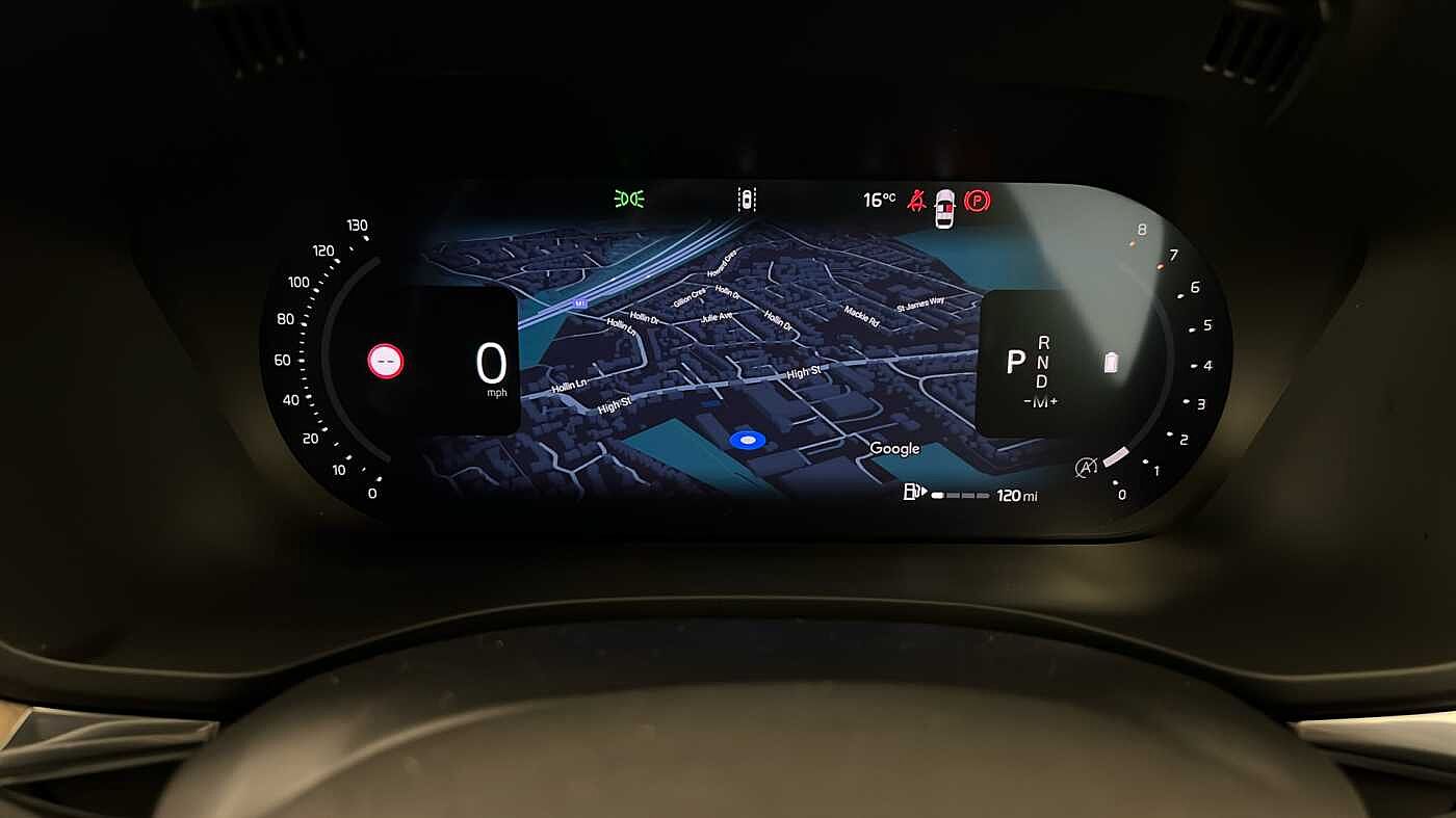 Used Volvo XC60 2025 for sale - 76302256: Photo 15