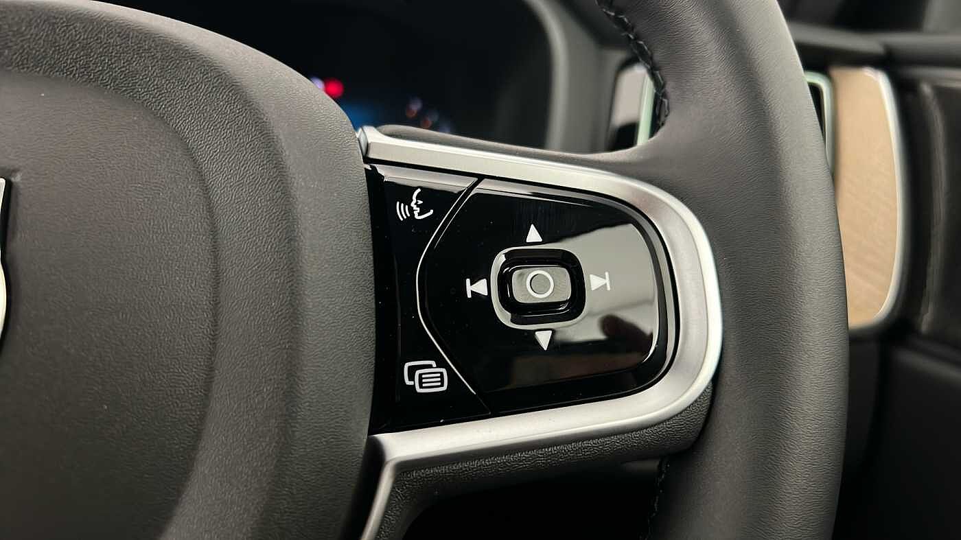 Used Volvo XC60 2025 for sale - 76302256: Photo 18