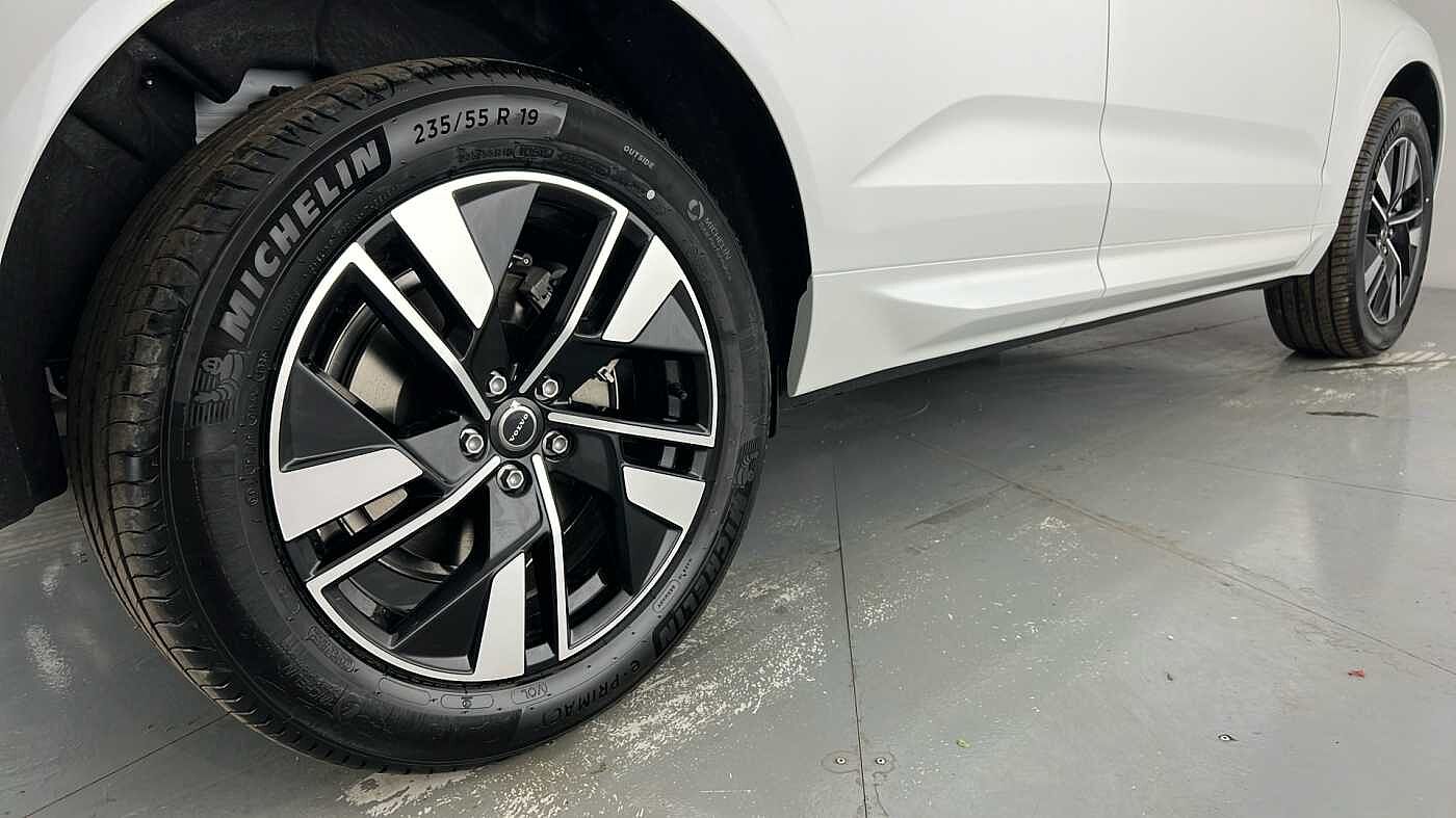 Used Volvo XC60 2025 for sale - 76302256: Photo 30