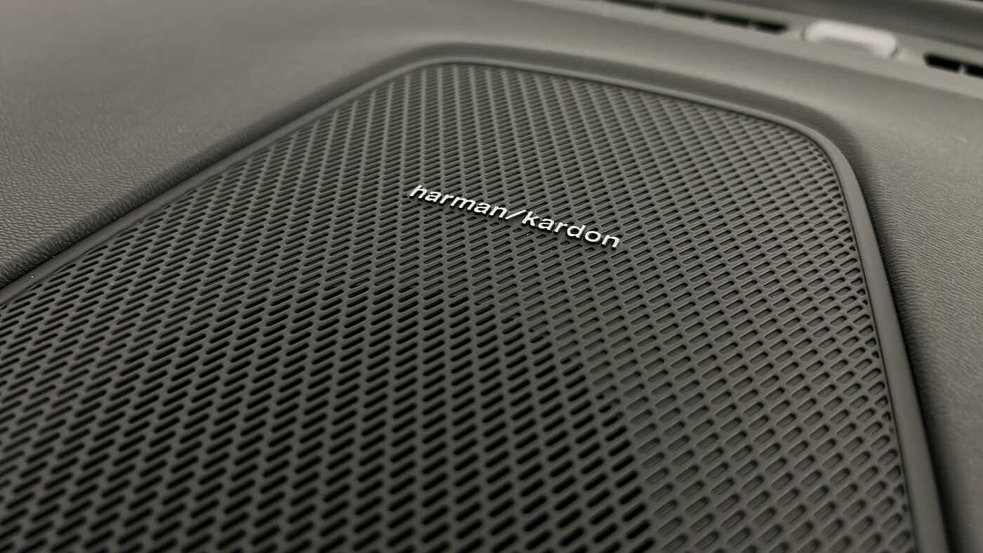 Used Volvo XC60 2025 for sale - 76302256: Photo 37