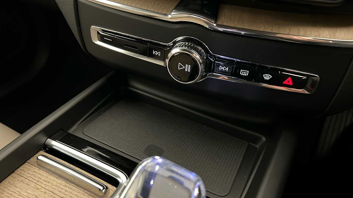 Used Volvo XC60 2025 for sale - 76302256: Photo 43