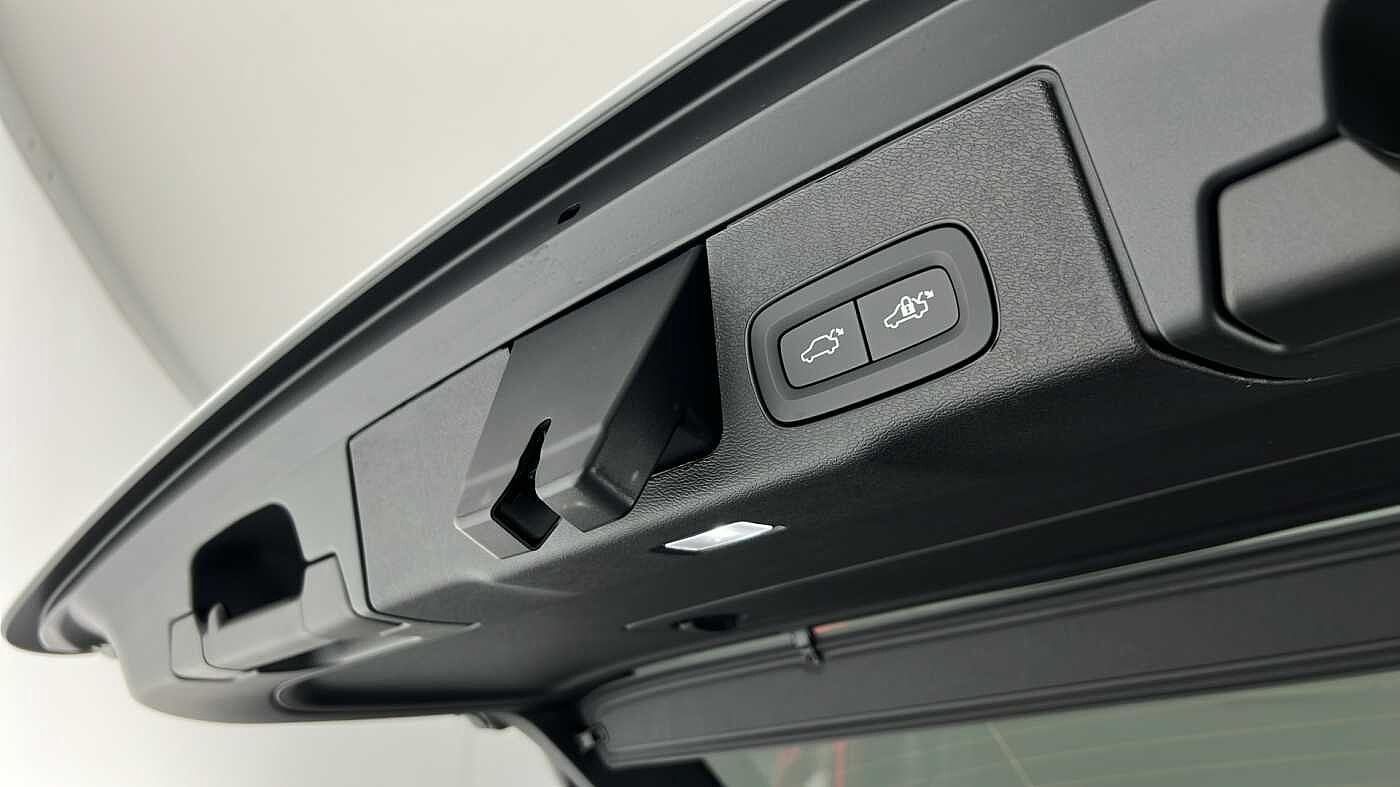 Used Volvo XC60 2025 for sale - 76302256: Photo 47