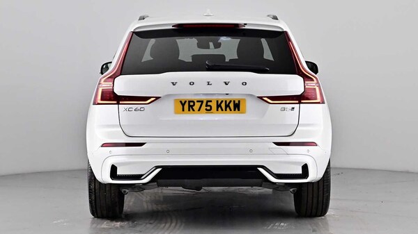 Used Volvo XC60 2025 for sale - 76302256: Photo 6