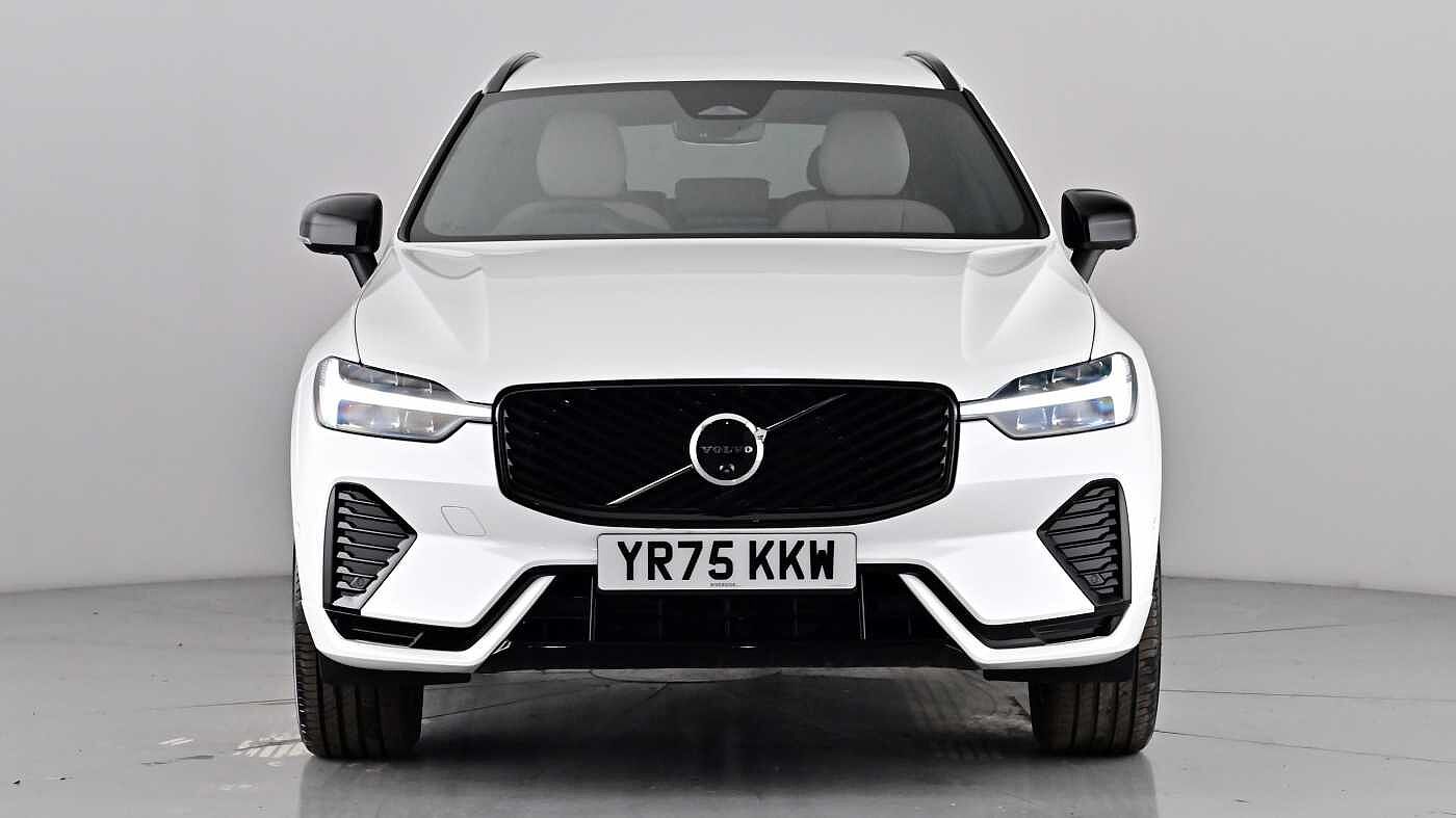 Used Volvo XC60 2025 for sale - 76302256: Photo 9