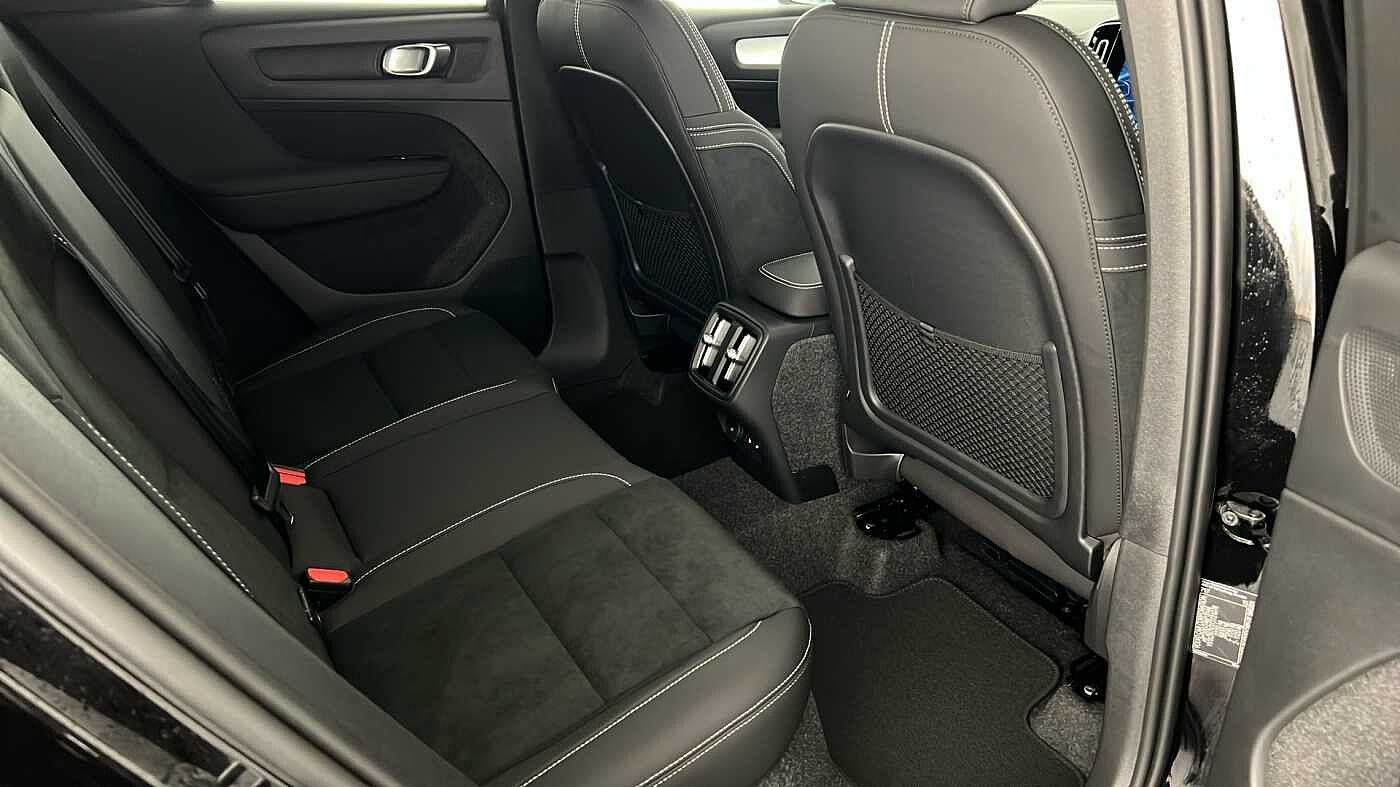 Used Volvo XC40 2025 for sale - 77210232: Photo 24