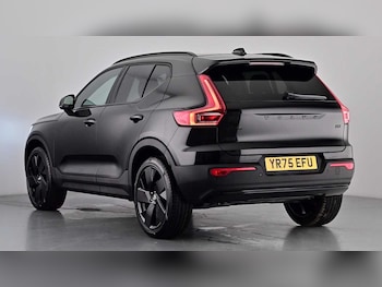 Used Volvo XC40 2025 for sale - 77210232: Photo
