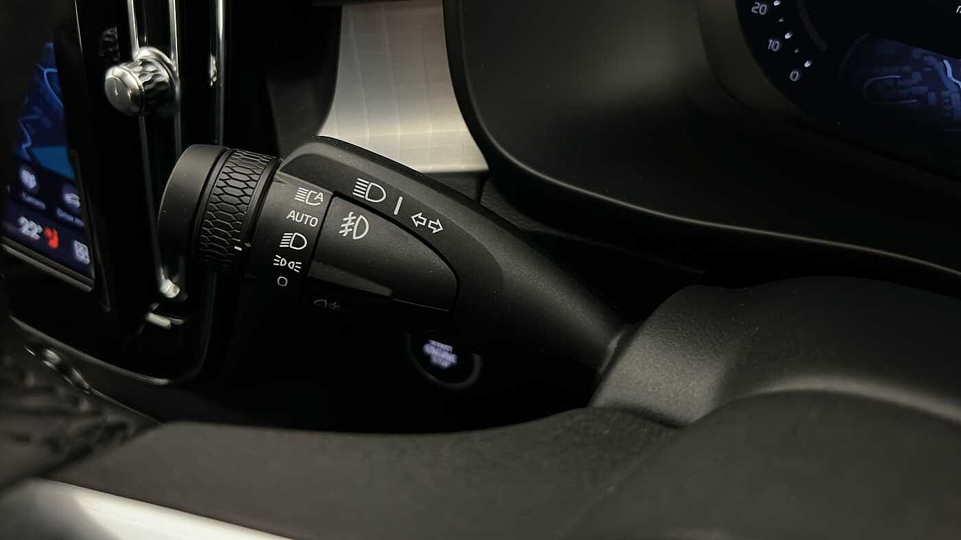 Used Volvo XC40 2025 for sale - 77210232: Photo 38