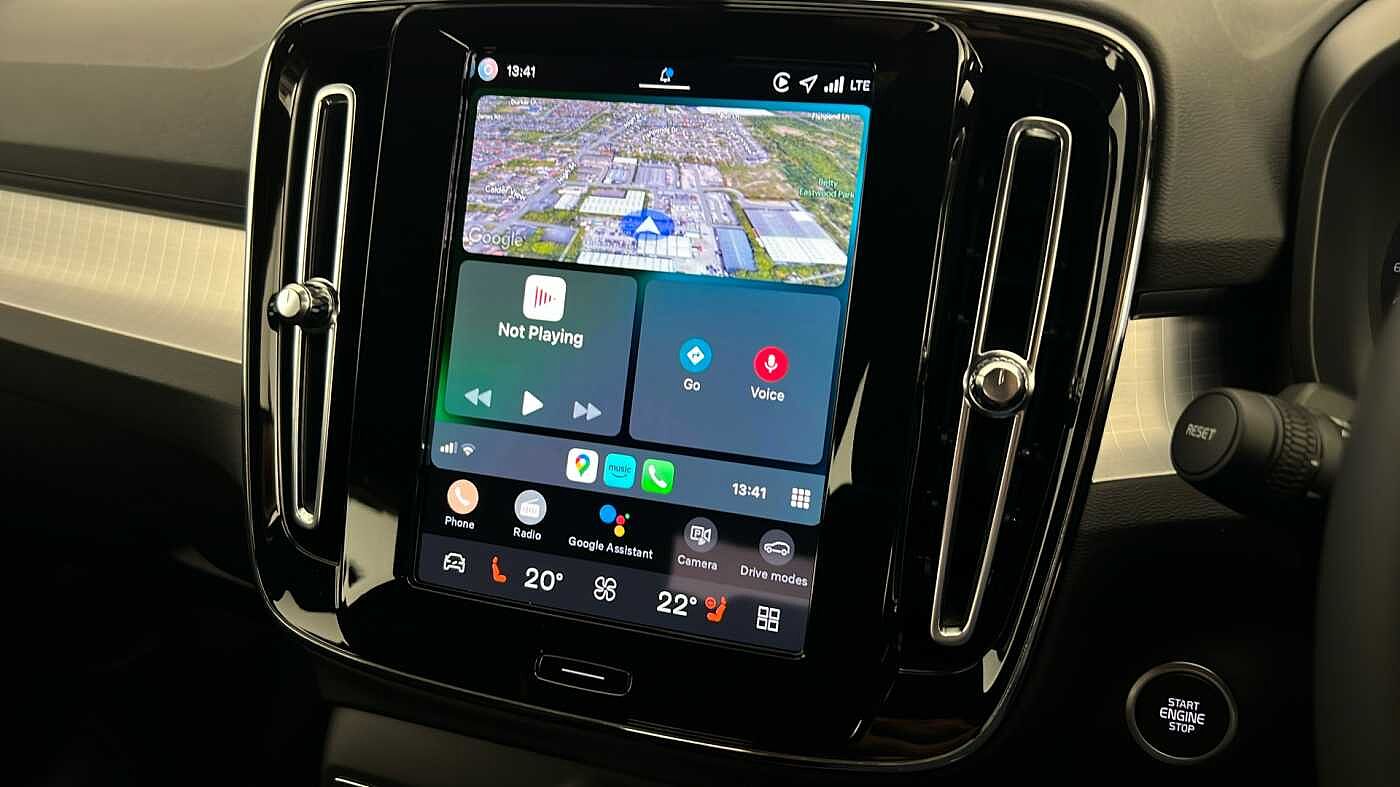 Used Volvo XC40 2025 for sale - 77210232: Photo 40