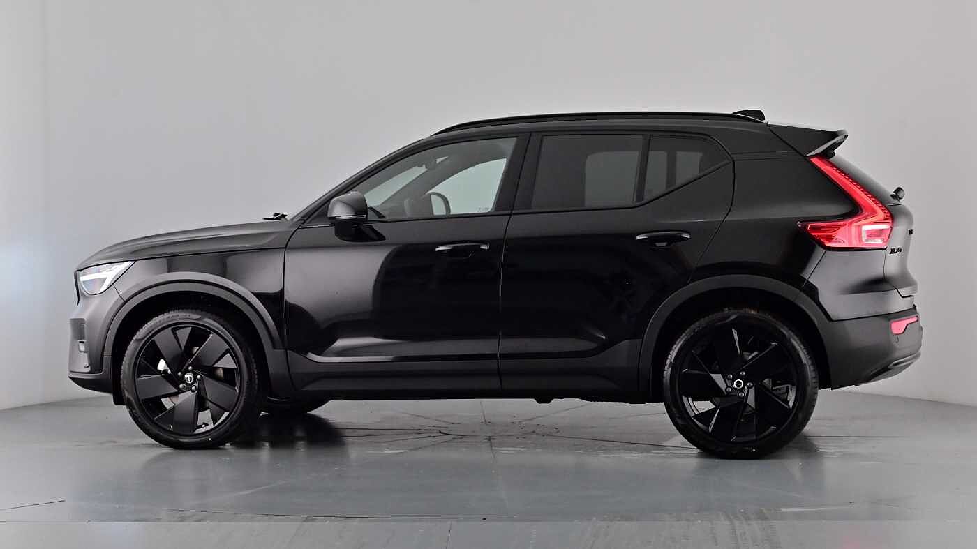 Used Volvo XC40 2025 for sale - 77210232: Photo 62