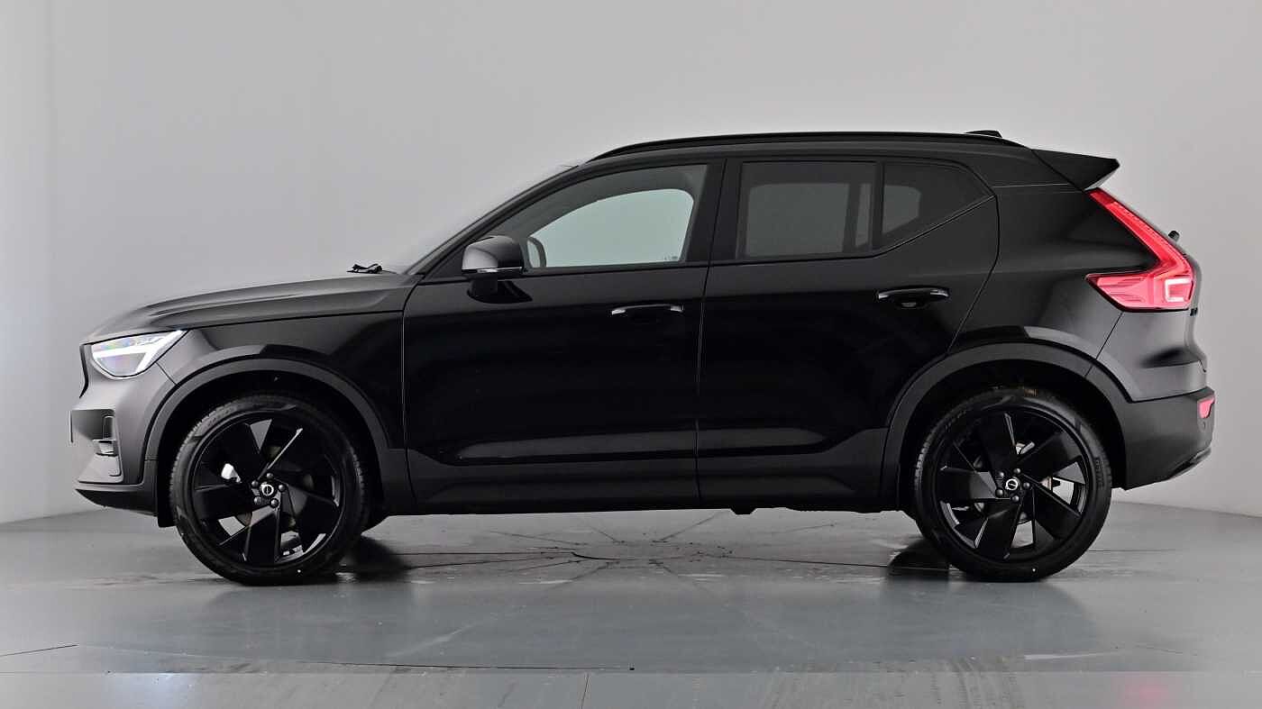 Used Volvo XC40 2025 for sale - 77210232: Photo 8