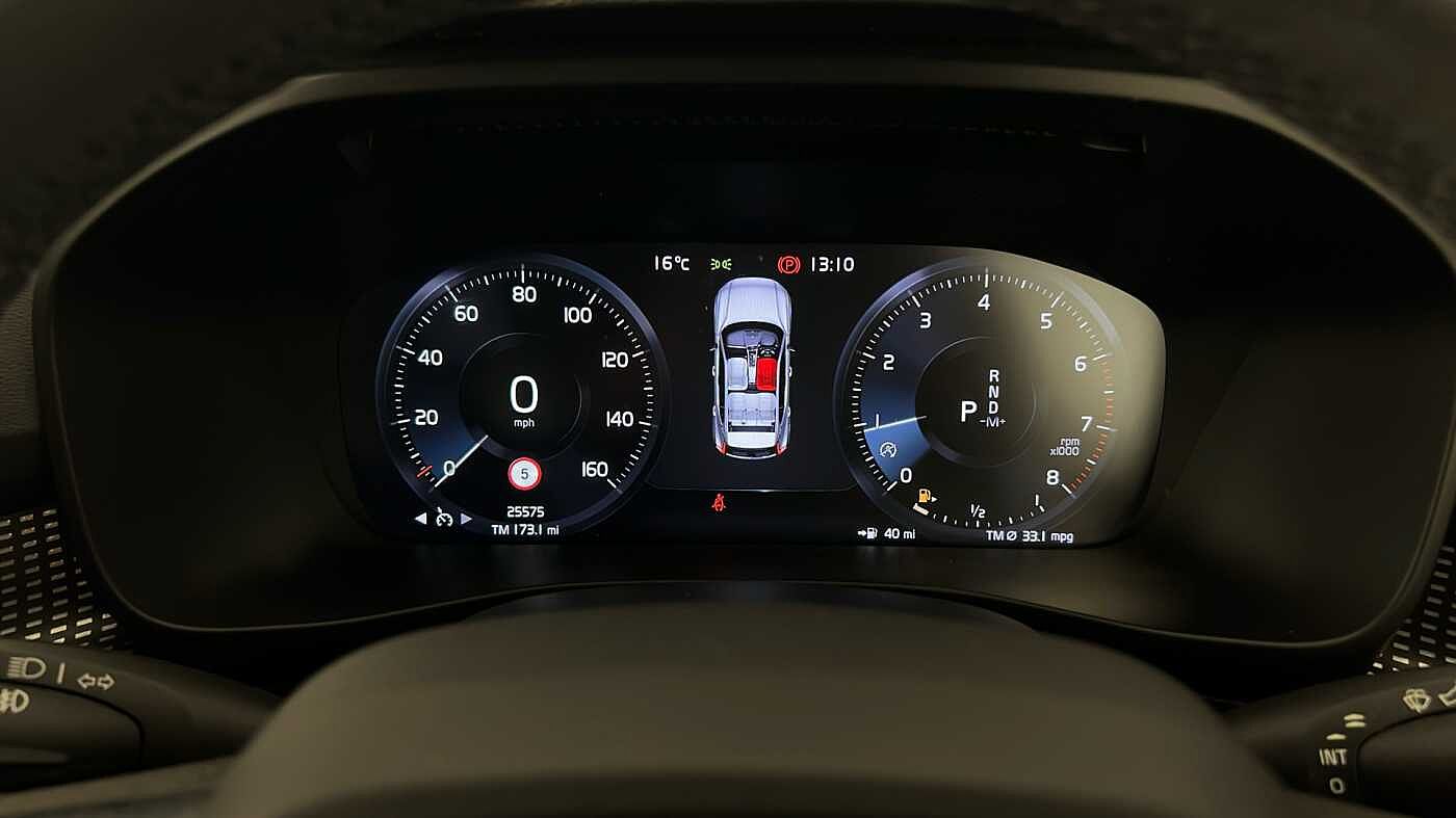 Used Volvo XC40 2022 for sale - 76544534: Photo 14