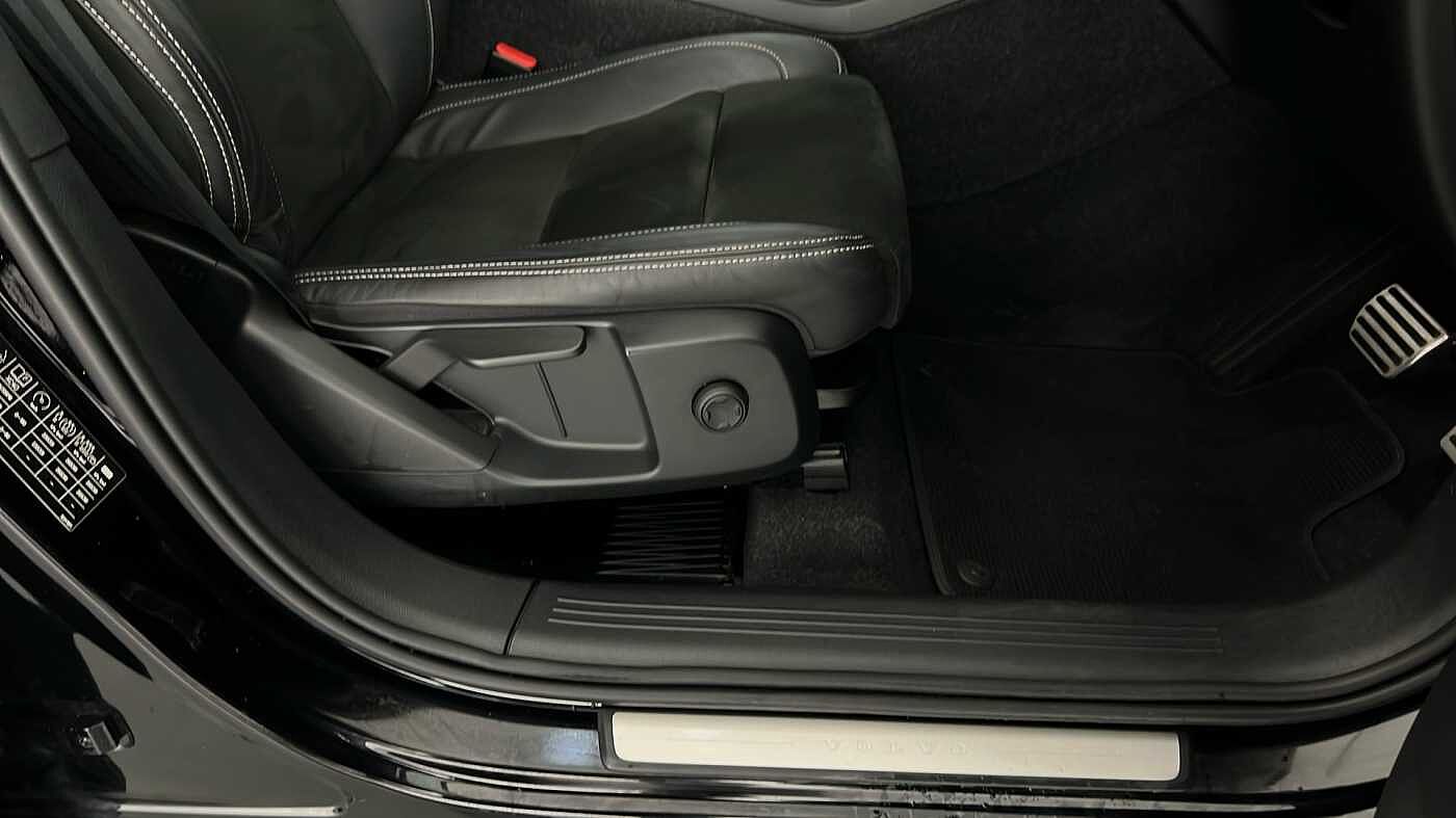 Used Volvo XC40 2022 for sale - 76544534: Photo 33