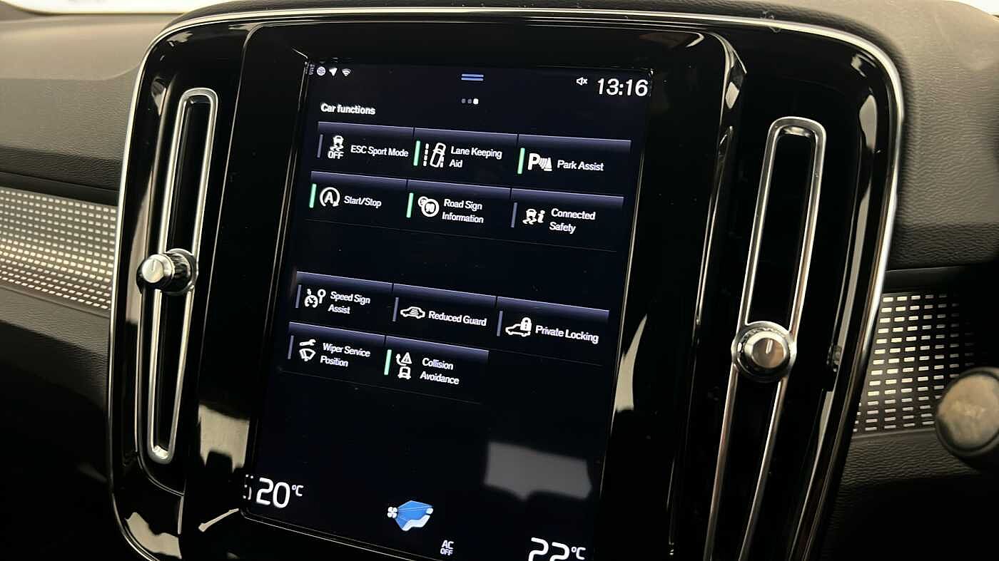 Used Volvo XC40 2022 for sale - 76544534: Photo 41