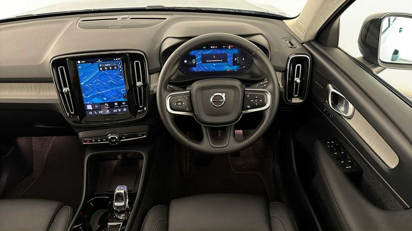 Used Volvo XC40 2025 for sale - 77778403: Photo 12