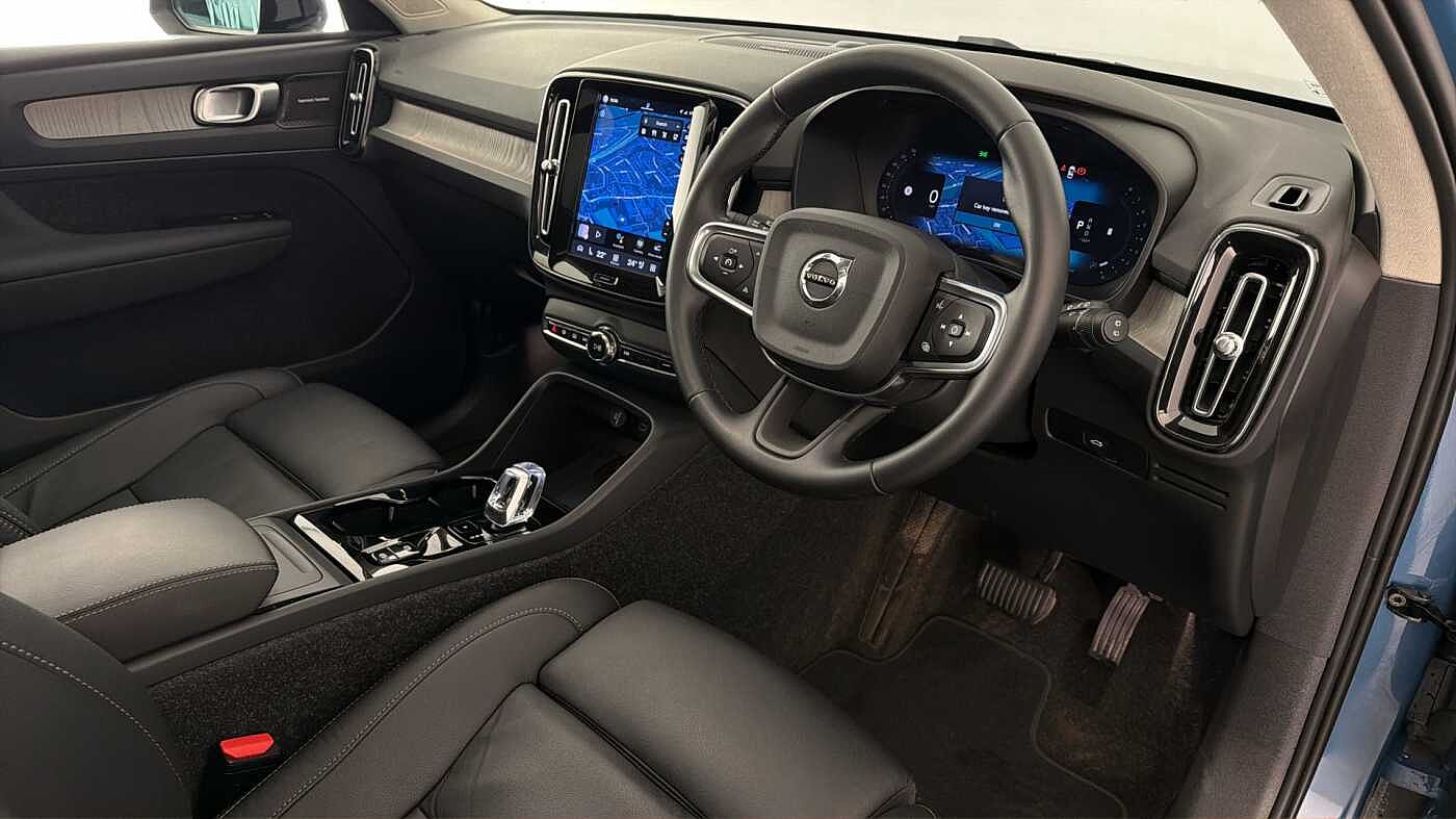 Used Volvo XC40 2025 for sale - 77778403: Photo 16