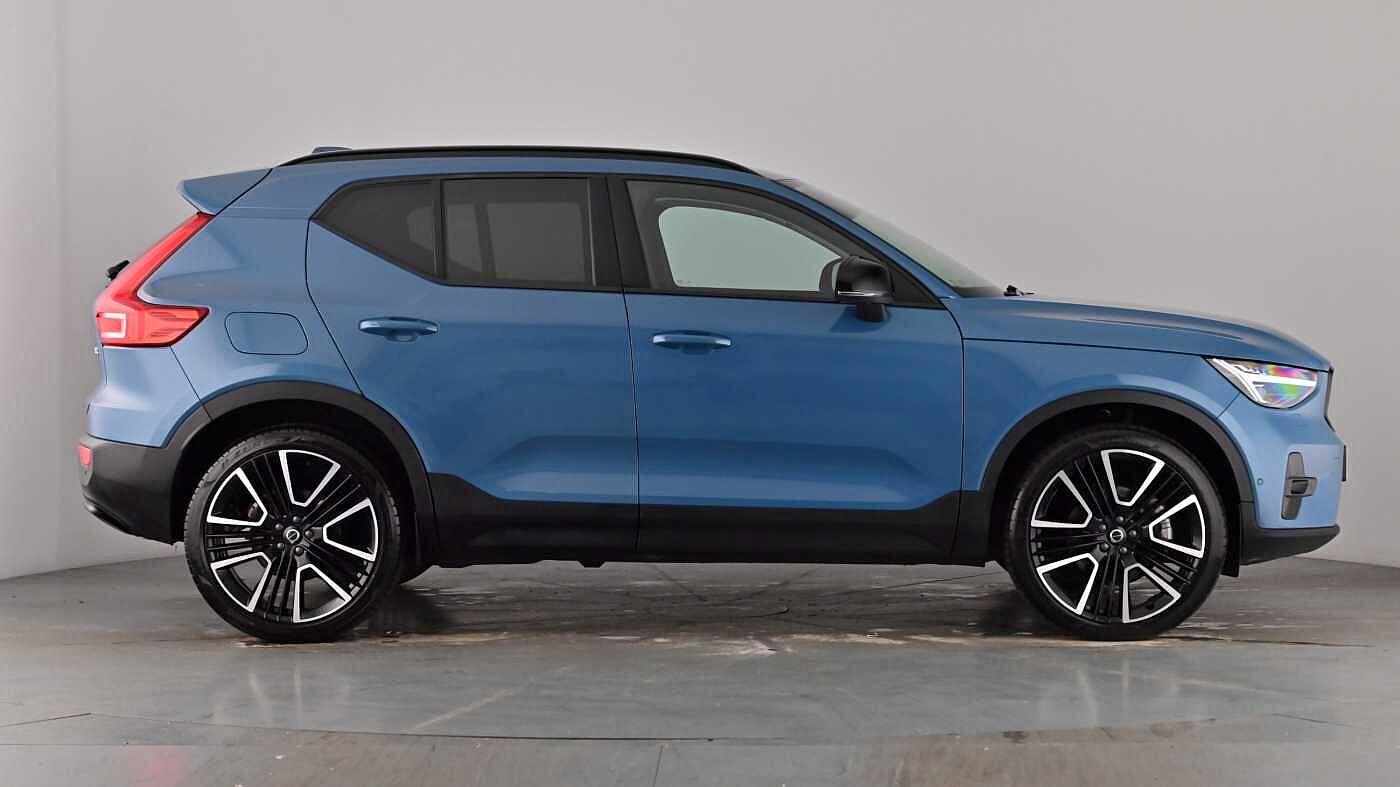 Used Volvo XC40 2025 for sale - 77778403: Photo 3