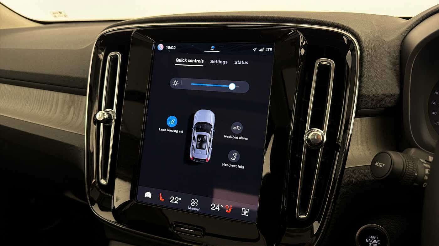 Used Volvo XC40 2025 for sale - 77778403: Photo 42