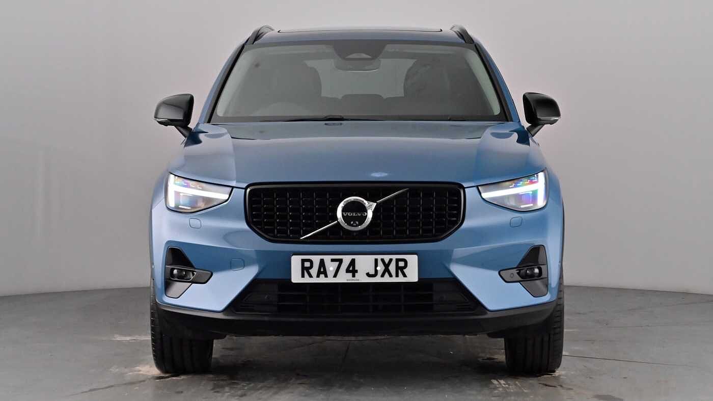 Used Volvo XC40 2025 for sale - 77778403: Photo 9
