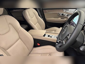 Used Volvo XC90 2025 for sale - 78406418: Photo