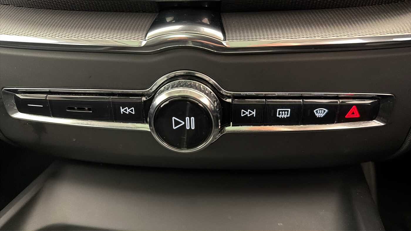 Used Volvo XC60 2022 for sale - 77702722: Photo 39