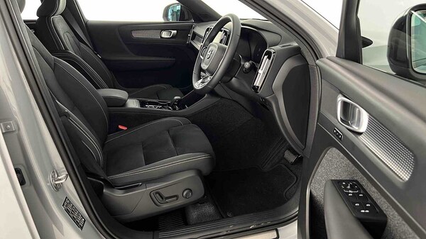 Used Volvo XC40 2024 for sale - 75481213: Photo 16