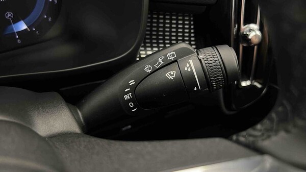 Used Volvo XC40 2024 for sale - 75481213: Photo 37