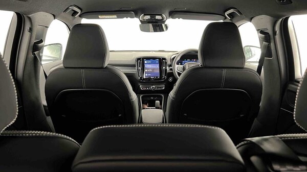 Used Volvo XC40 2024 for sale - 75481213: Photo 46