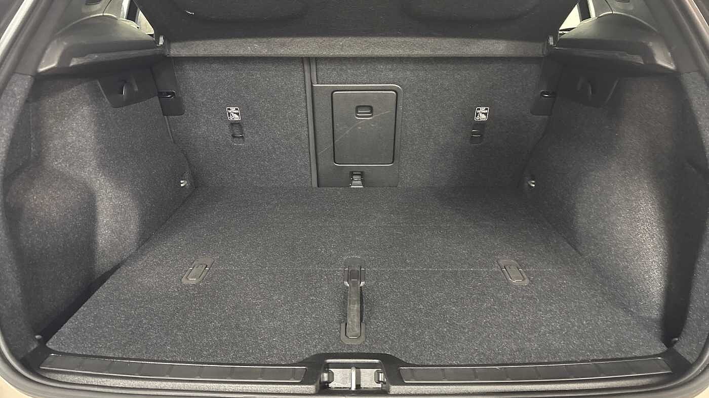 Used Volvo XC40 2023 for sale - 78140486: Photo 14