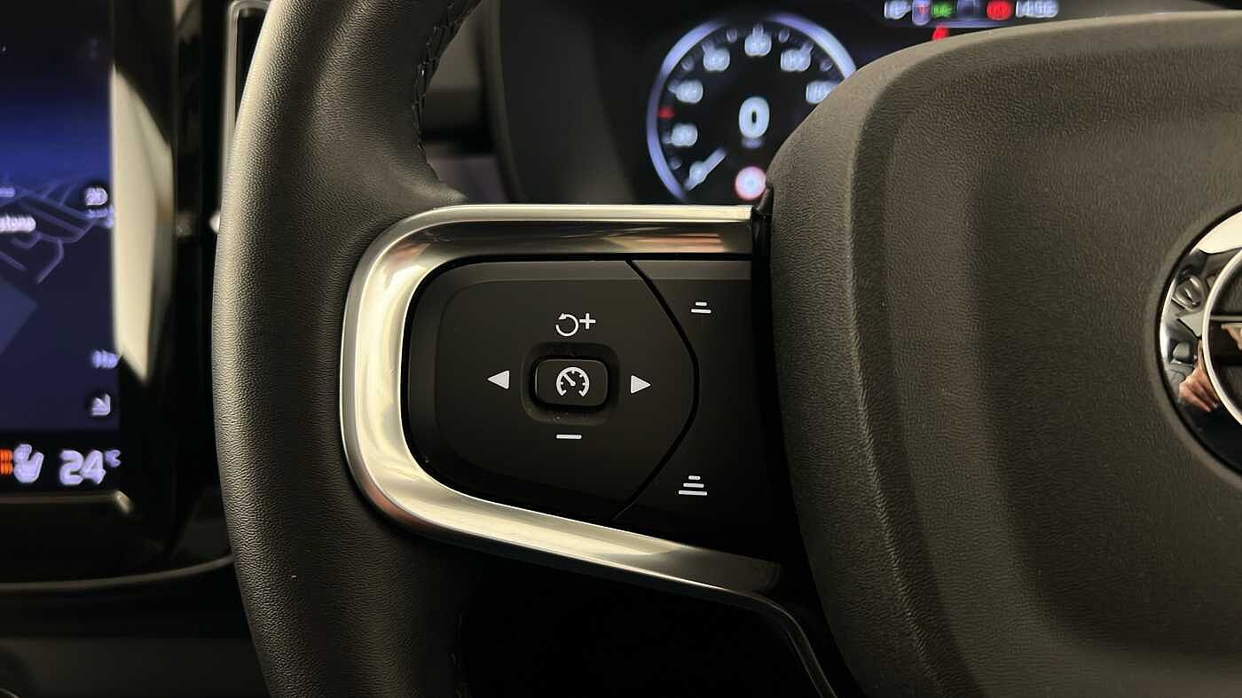 Used Volvo XC40 2022 for sale - 76172426: Photo 19