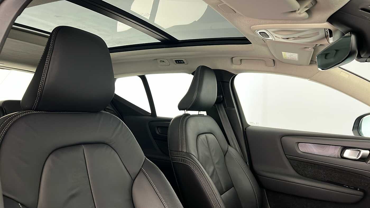 Used Volvo XC40 2022 for sale - 76172426: Photo 35