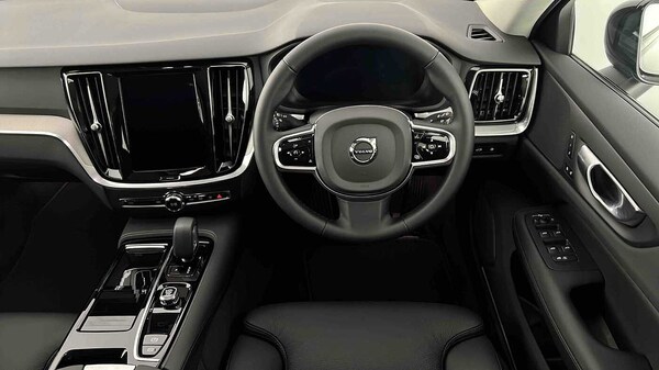 Used Volvo V60 2024 for sale - 75481211: Photo 10