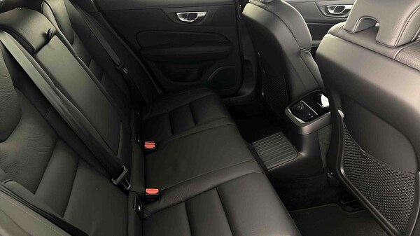 Used Volvo V60 2024 for sale - 75481211: Photo 24