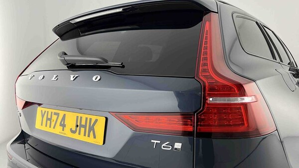 Used Volvo V60 2024 for sale - 75481211: Photo 27