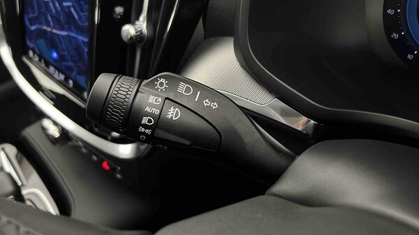 Used Volvo V60 2024 for sale - 75481211: Photo 33