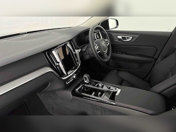 Used Volvo V60 2024 for sale - 75481211: Photo