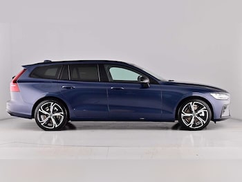 Used Volvo V60 2024 for sale - 75481211: Photo