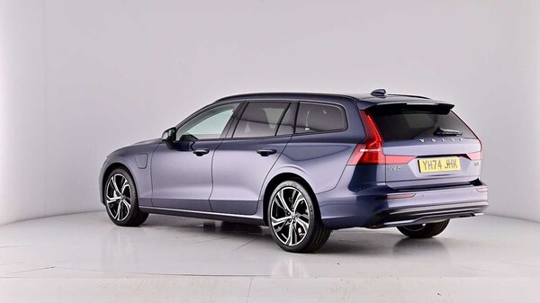 Used Volvo V60 2024 for sale - 75481211: Photo 62