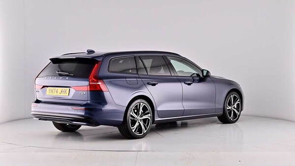 Used Volvo V60 2024 for sale - 75481211: Photo 70