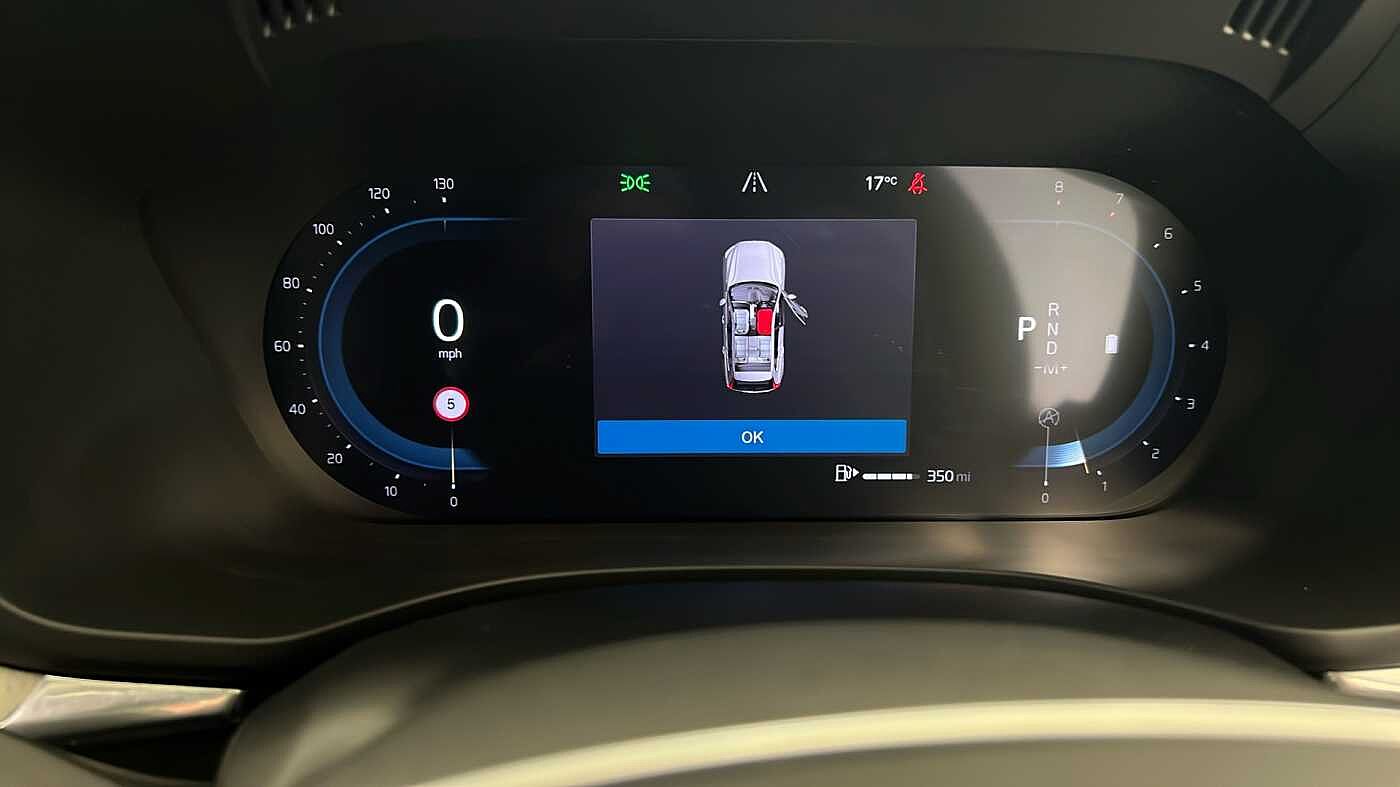 Used Volvo XC60 2021 for sale - 76208943: Photo 14